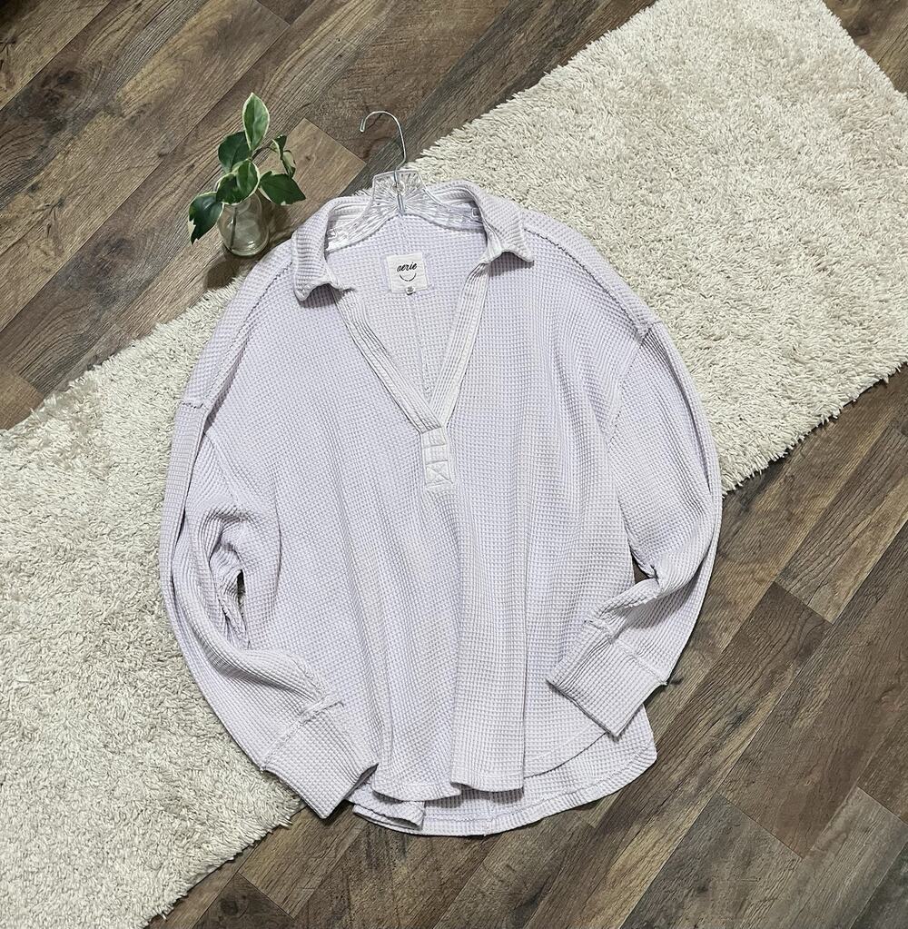 Aerie Size Large Purple Waffle Knit Split V-Neck Exposed Seam Polo Top